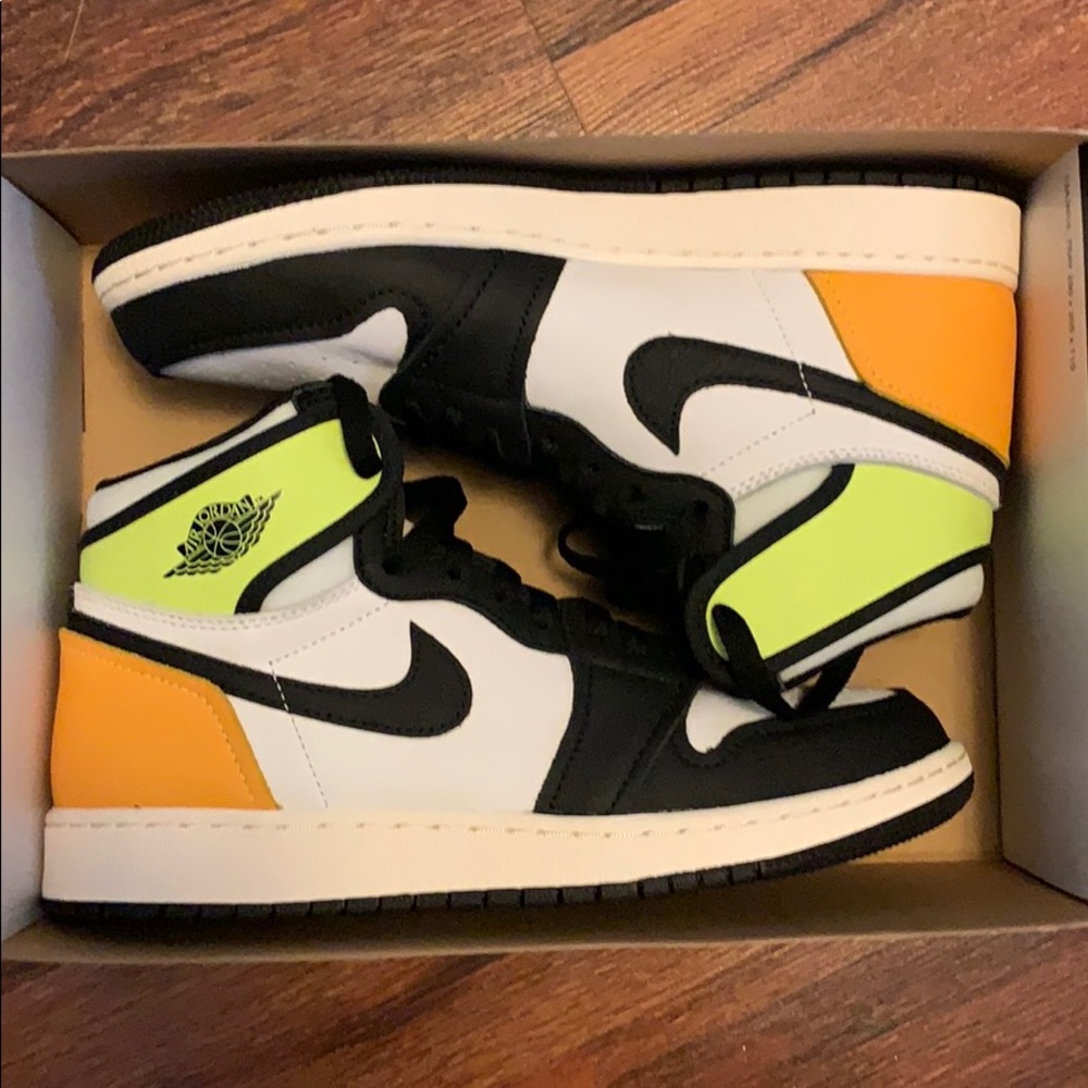 Jordan Volt 1s